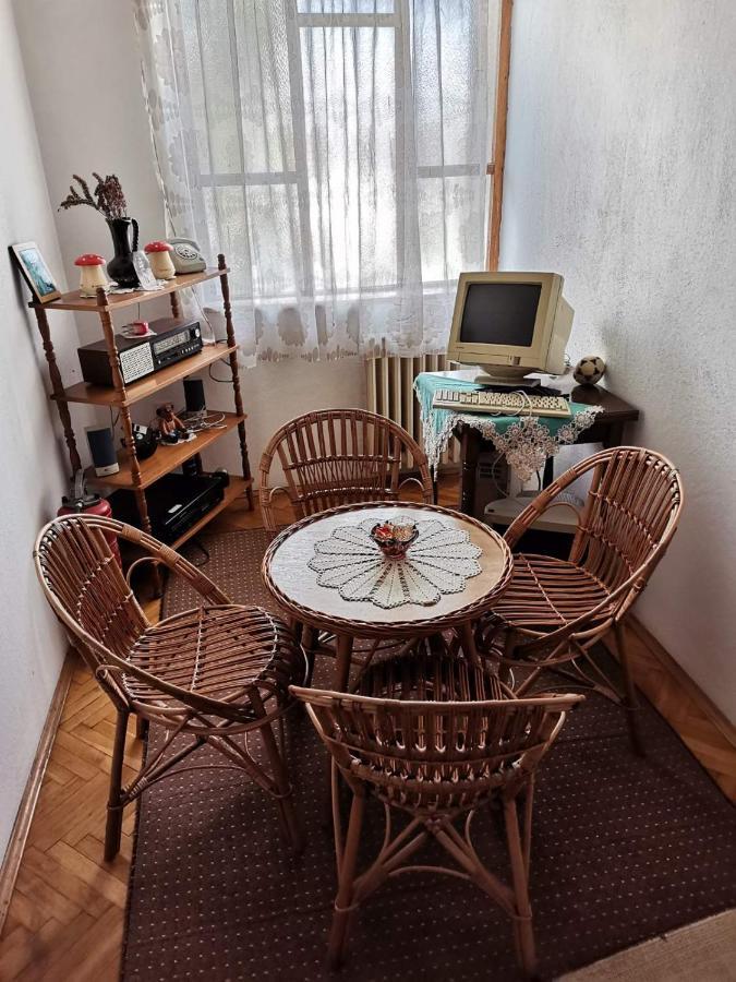 Vila Milica Kraljevo Luaran gambar