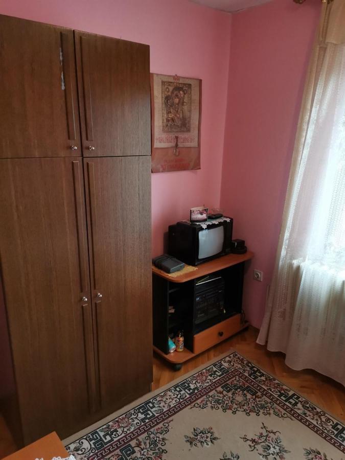 Vila Milica Kraljevo Luaran gambar